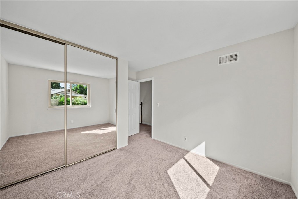 2031 Morning Glory Property Photo 21