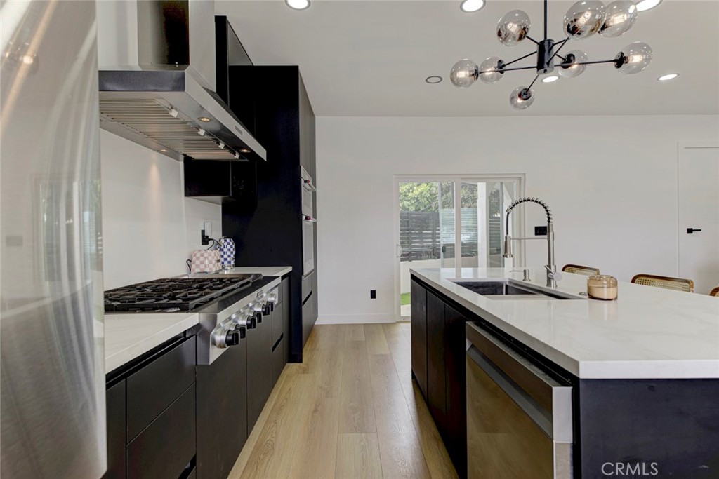 400 Hay Street Property Photo 13