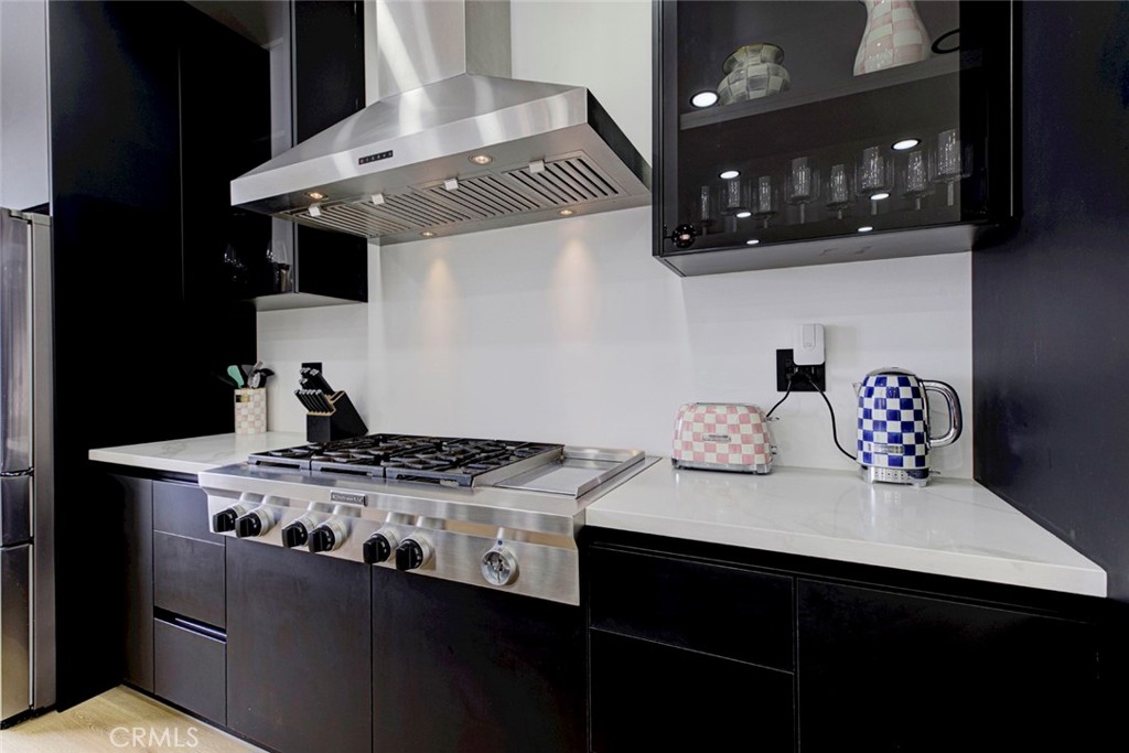 400 Hay Street Property Photo 14