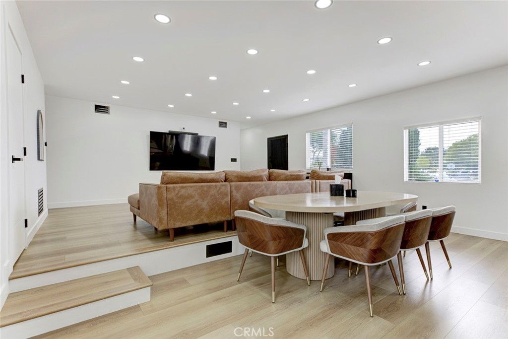 400 Hay Street Property Photo 18