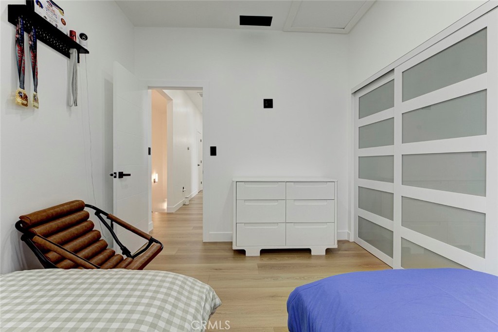 400 Hay Street Property Photo 27