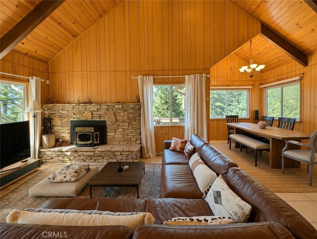 15312 Juniper Court Property Photo 1