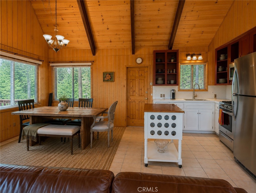 15312 Juniper Court Property Photo 14