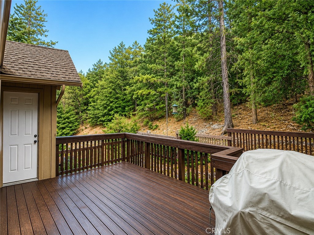 15312 Juniper Court Property Photo 16