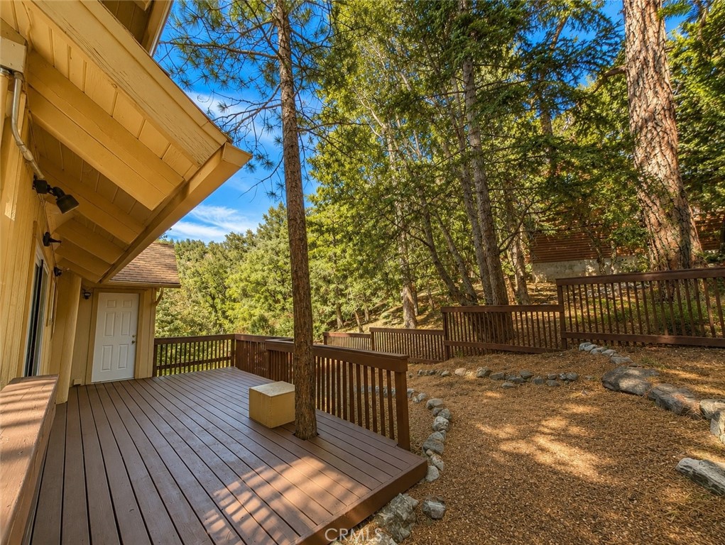 15312 Juniper Court Property Photo 17