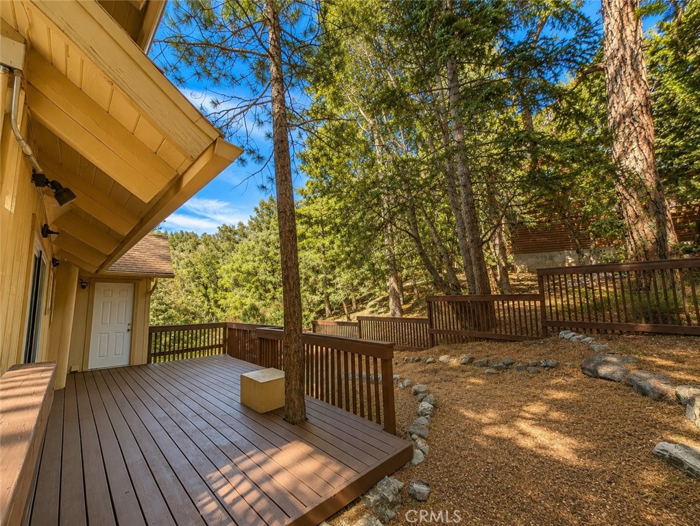 15312 Juniper Court Property Photo 17