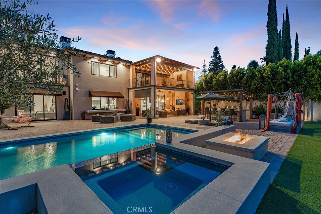 23042 Calvert Street Property Photo