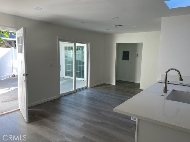 6532 Shoup Avenue Property Photo 4