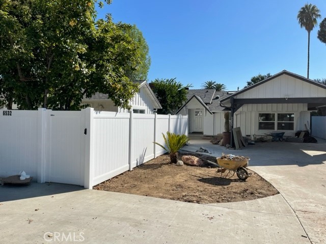 6532 Shoup Avenue Property Photo 10