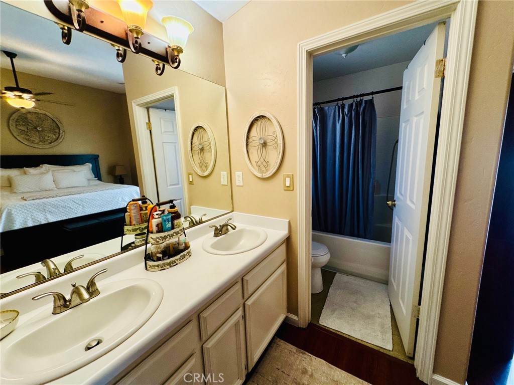 2212 S A Property Photo 16