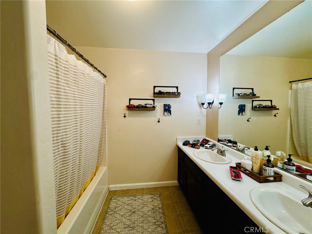 2212 S A Property Photo 20