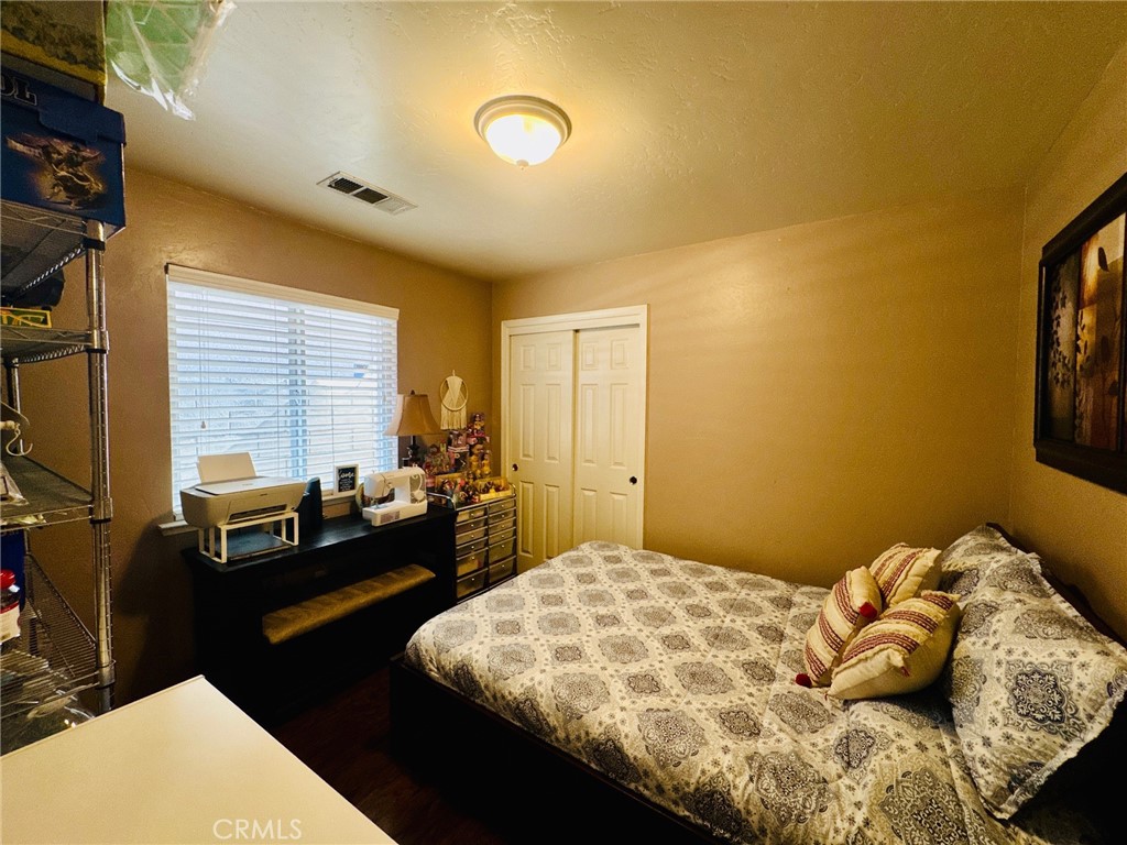 2212 S A Property Photo 22
