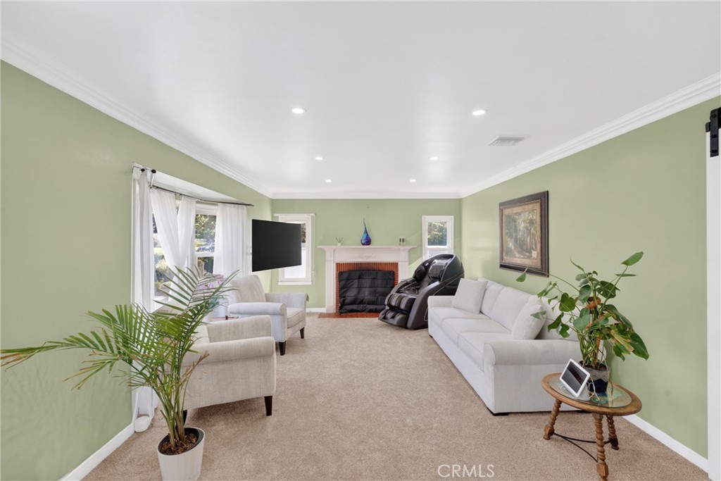 1660 Wagner Property Photo 4