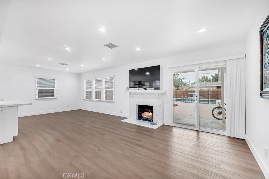 6852 Claire Avenue Property Photo 5