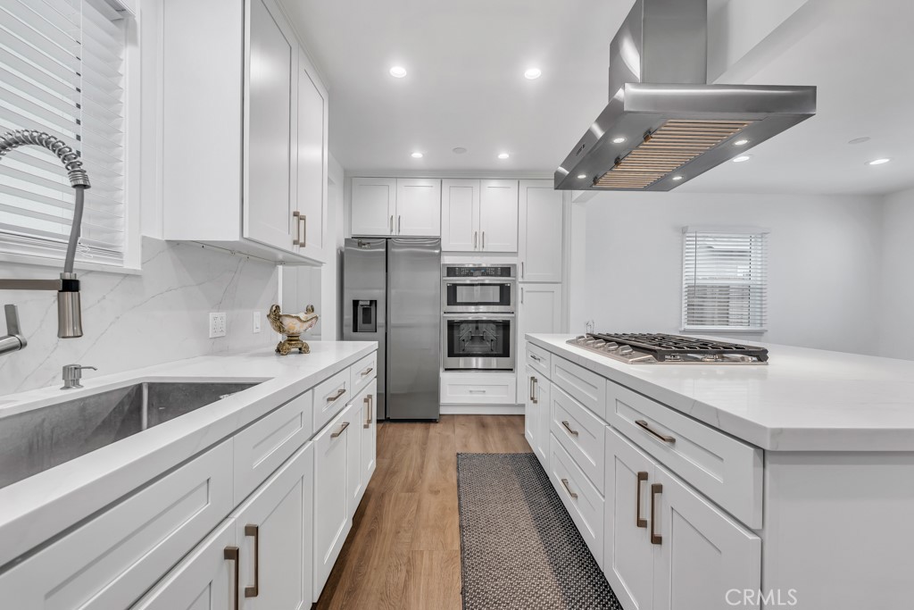 6852 Claire Avenue Property Photo 10