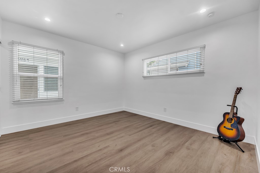 6852 Claire Avenue Property Photo 21