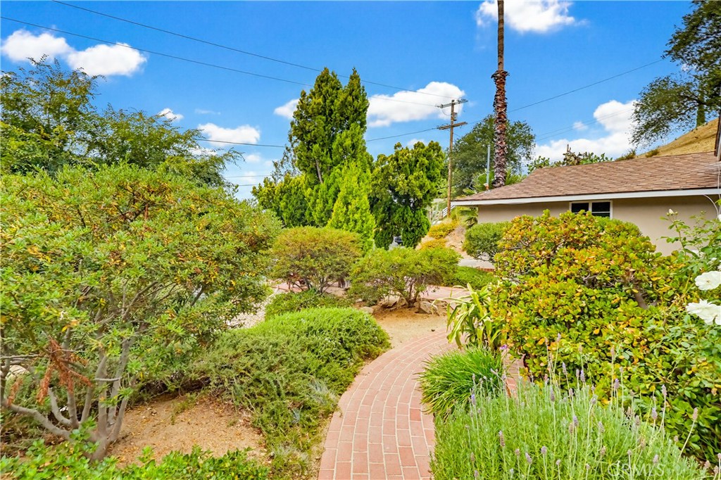9522 Cedarvale Road Property Photo 18