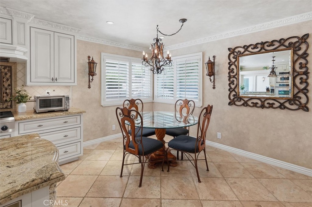 25006 Highspring Avenue Property Photo 11