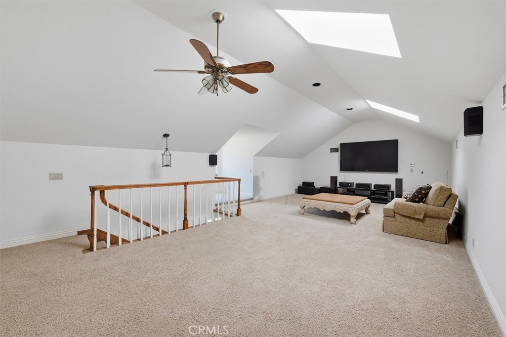 25006 Highspring Avenue Property Photo 28