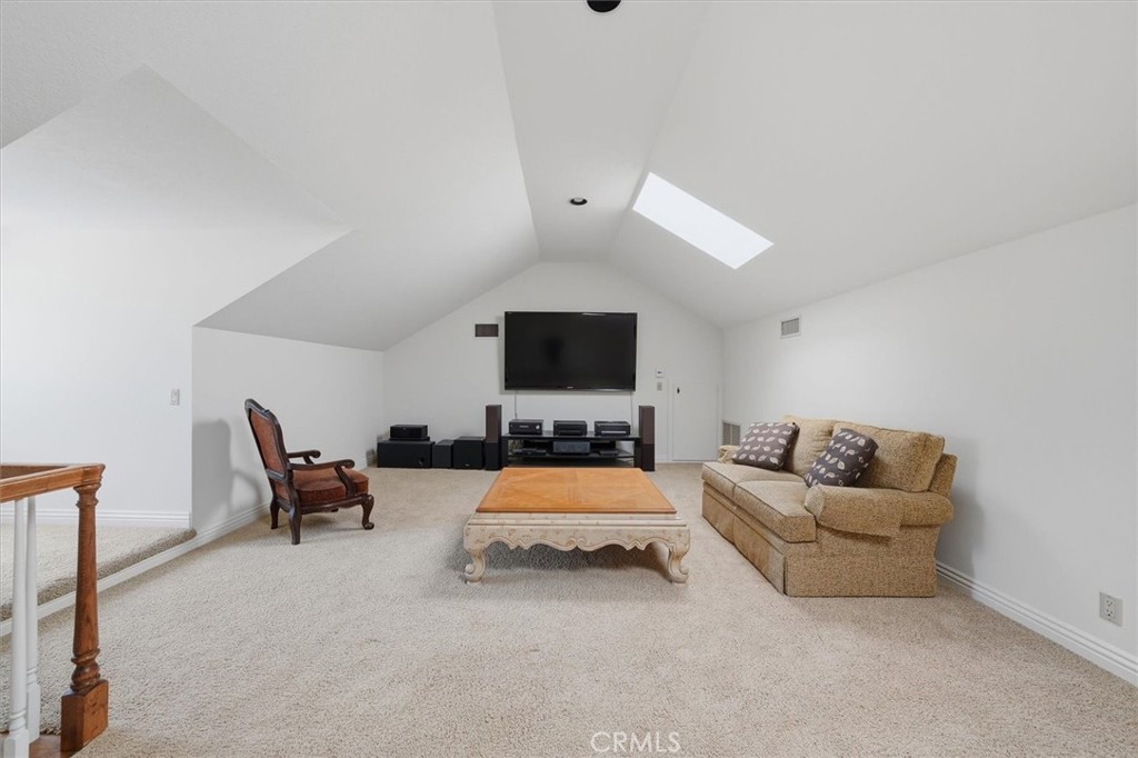 25006 Highspring Avenue Property Photo 29