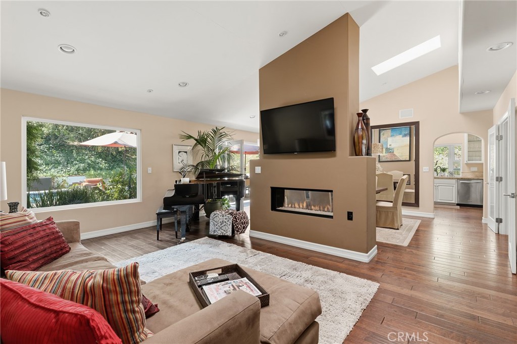 20154 Allentown Property Photo 5