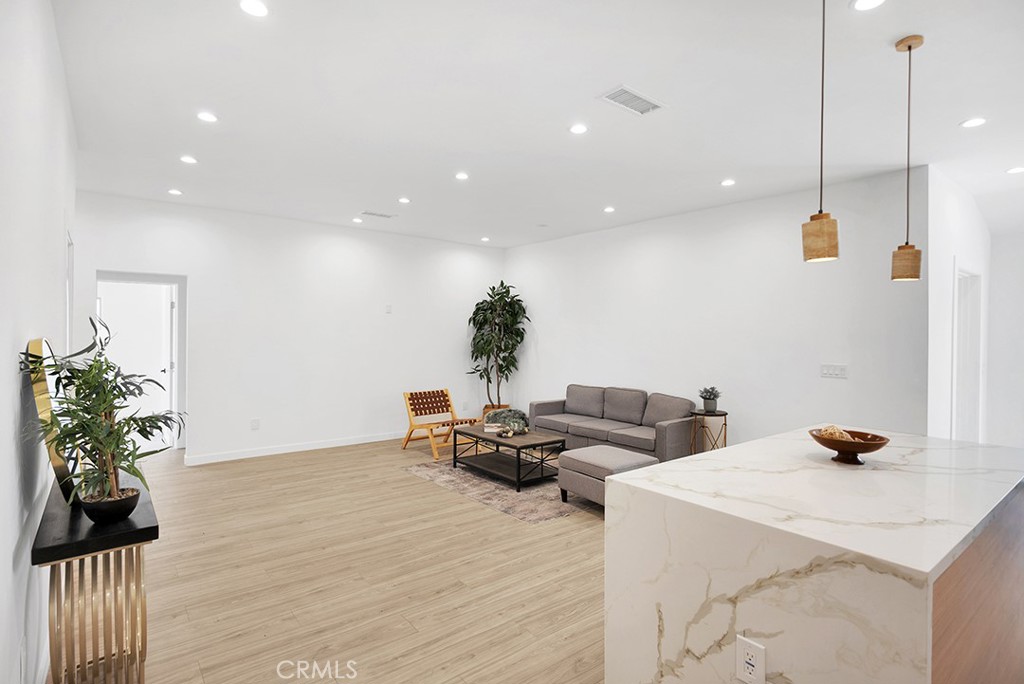 14868 Envoy Property Photo 4