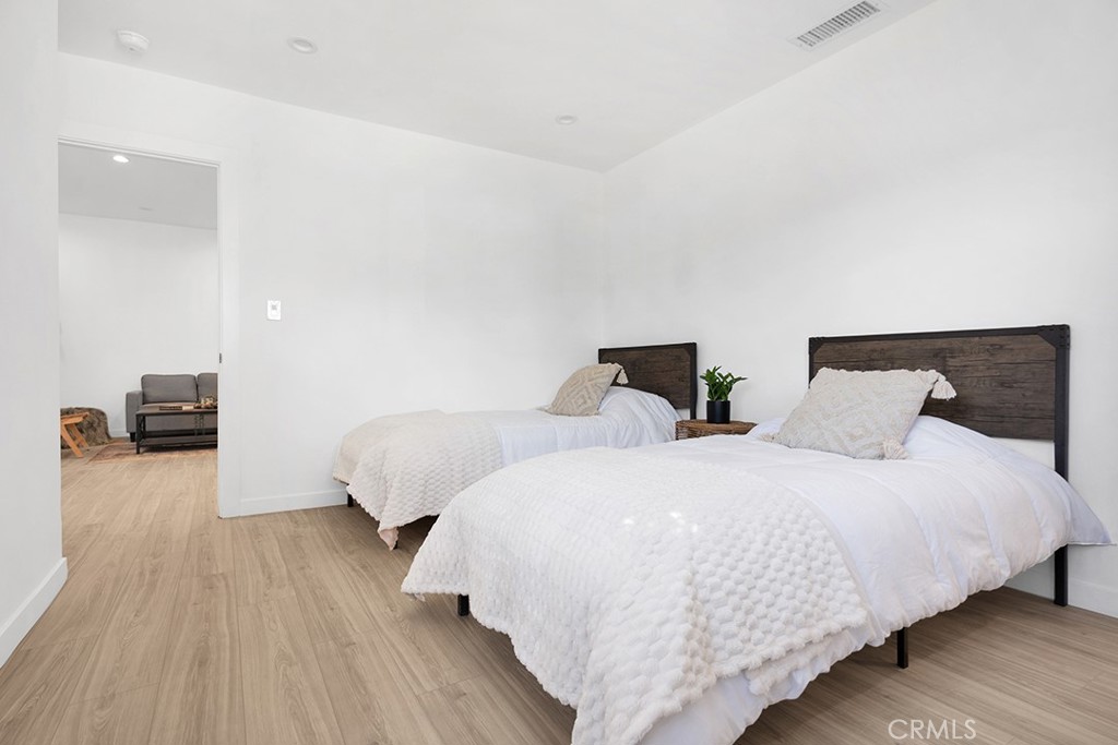 14868 Envoy Property Photo 14