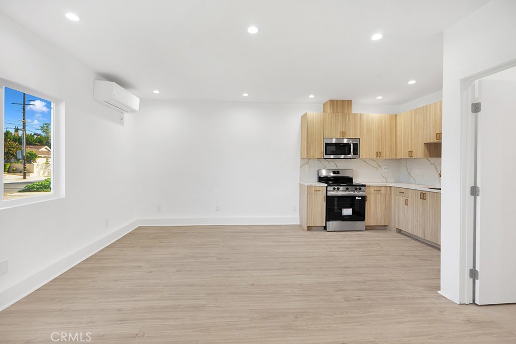 14868 Envoy Property Photo 29