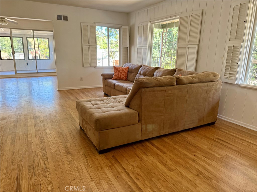 9633 Baden Property Photo 8