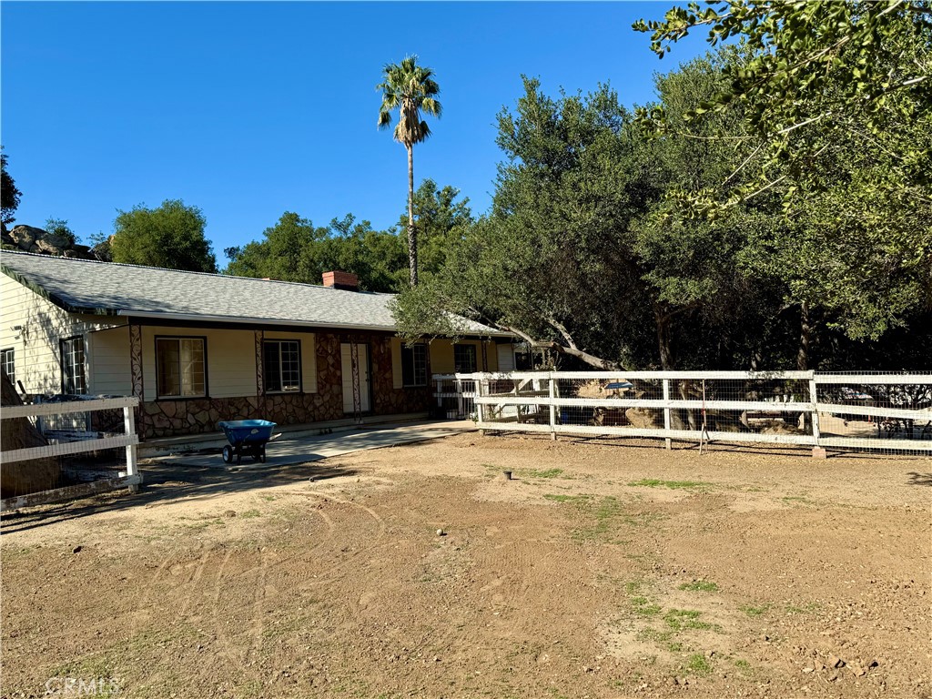 9633 Baden Property Photo 15