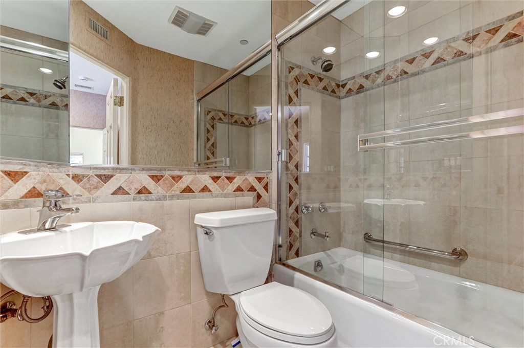 498 Lakeview Canyon Property Photo 32