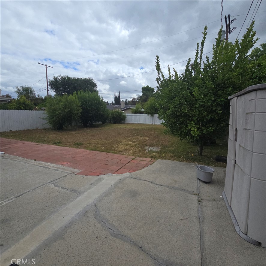 6704 Rhea Property Photo 5