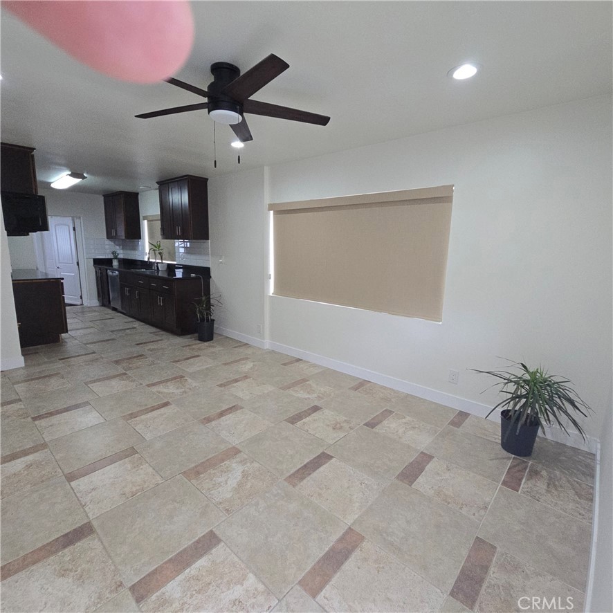 6704 Rhea Property Photo 9