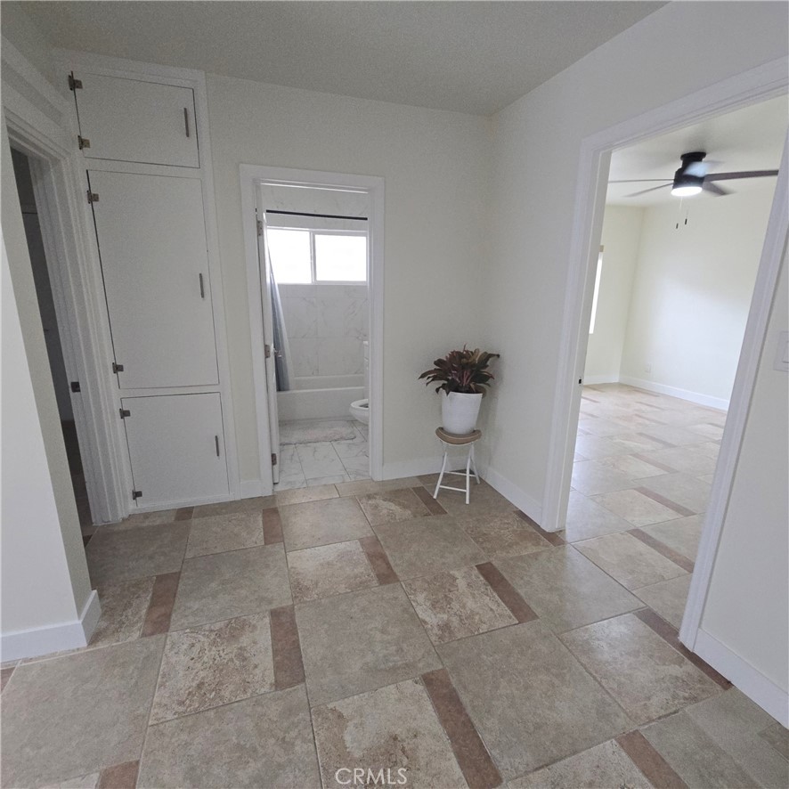 6704 Rhea Property Photo 12