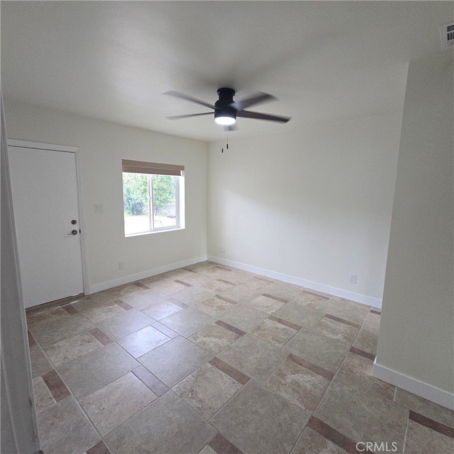 6704 Rhea Property Photo 14
