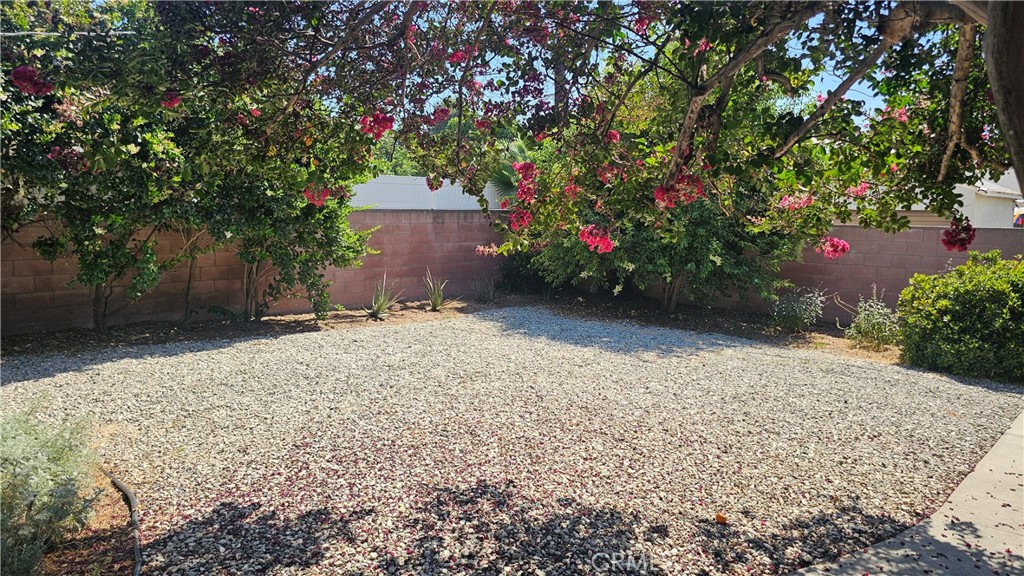 8009 Aldea Property Photo 34