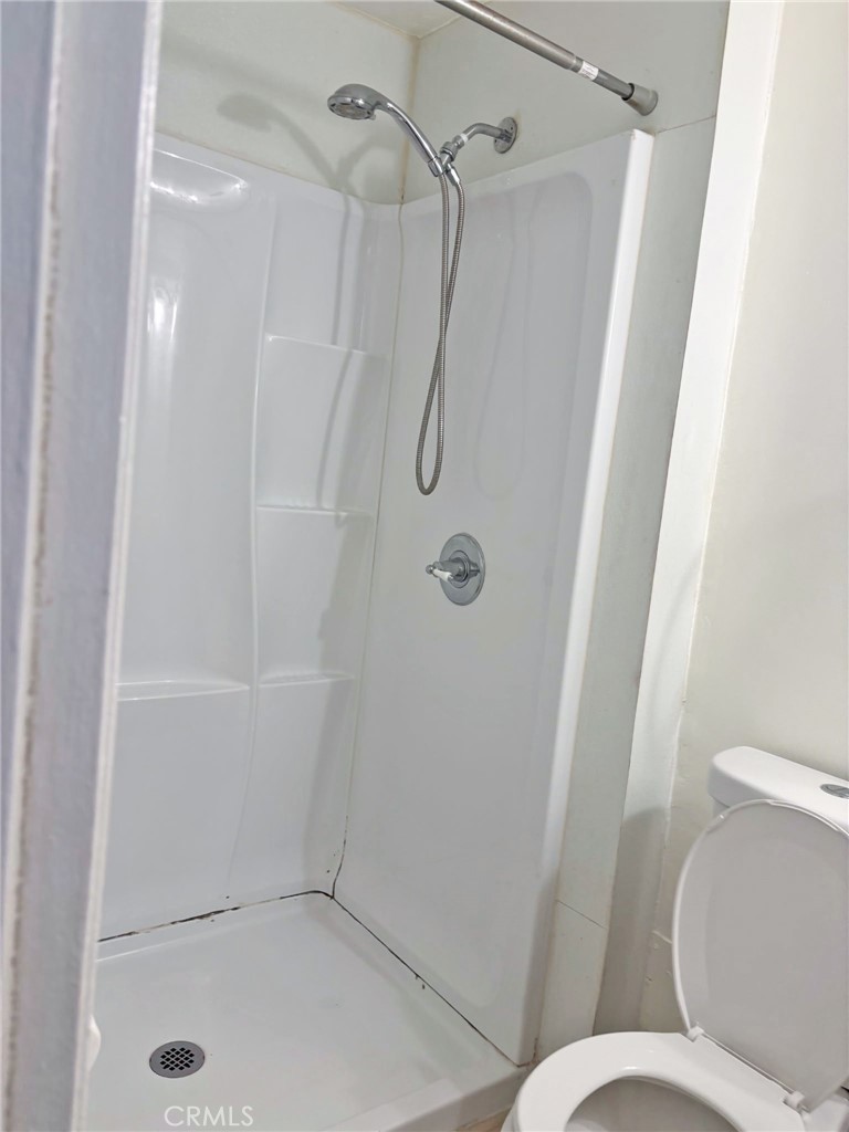 414 E 98th Street B Property Photo 10