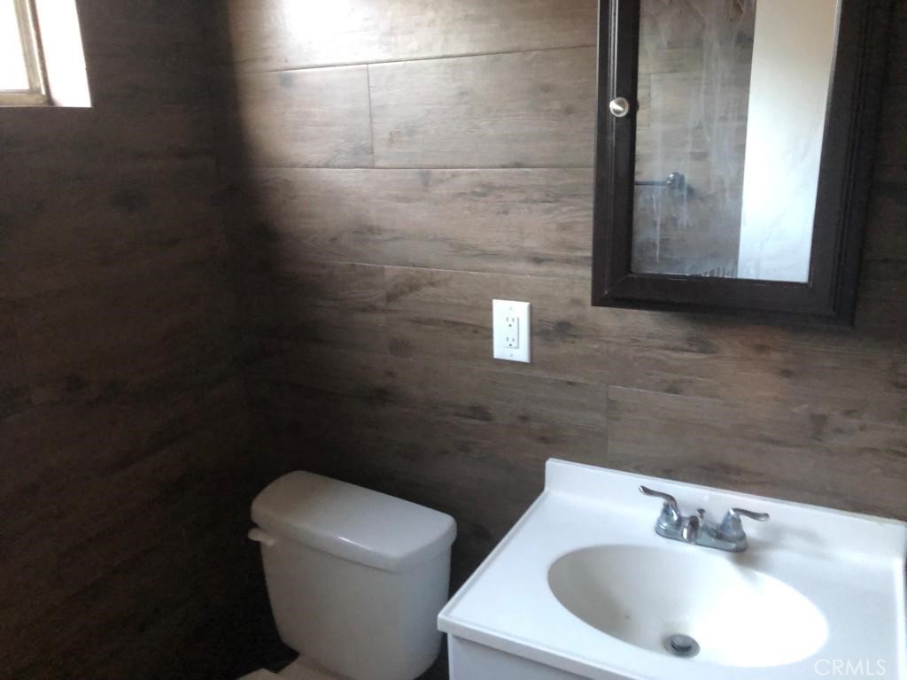 2026 S Ridgeley Property Photo 22