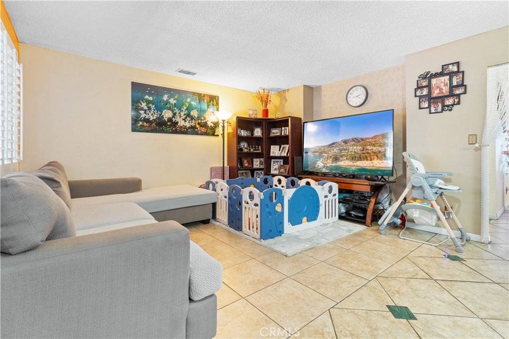 1809 W Avenue K9 Property Photo 12