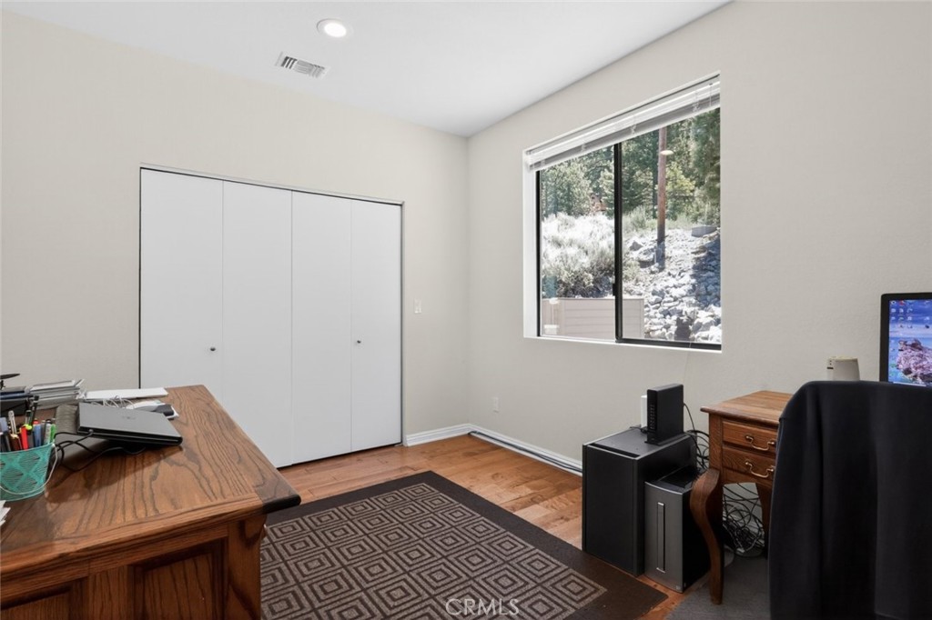 15117 Chestnut Drive Property Photo 25