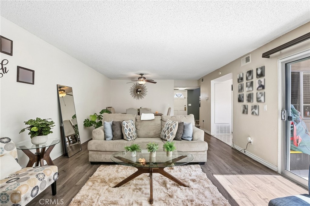 18530 Mayall Street D Property Photo 4