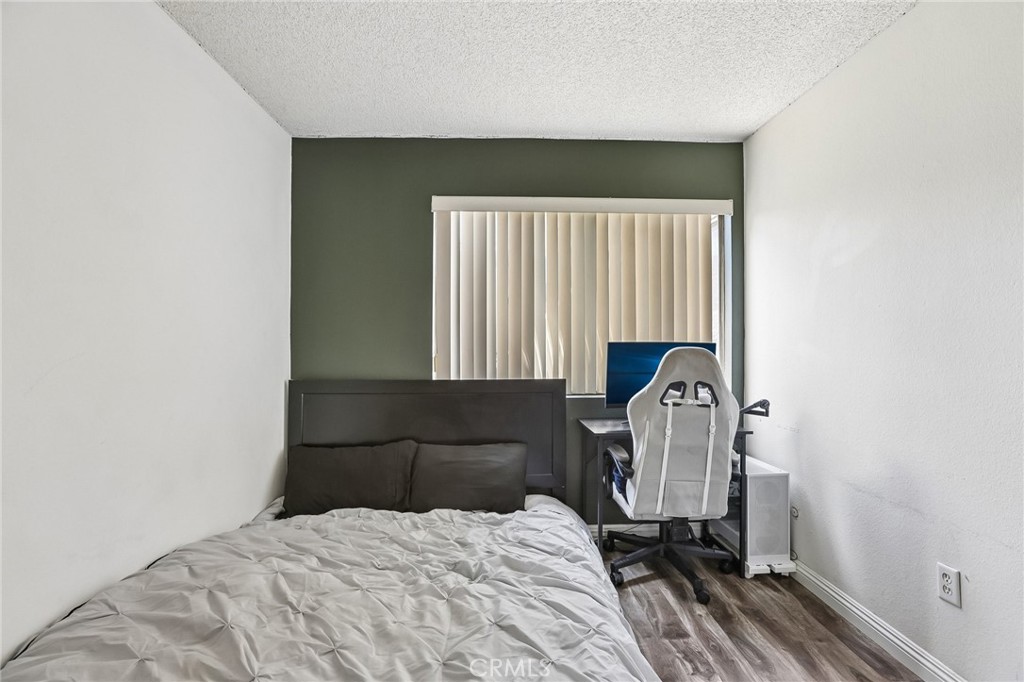 18530 Mayall Street D Property Photo 19