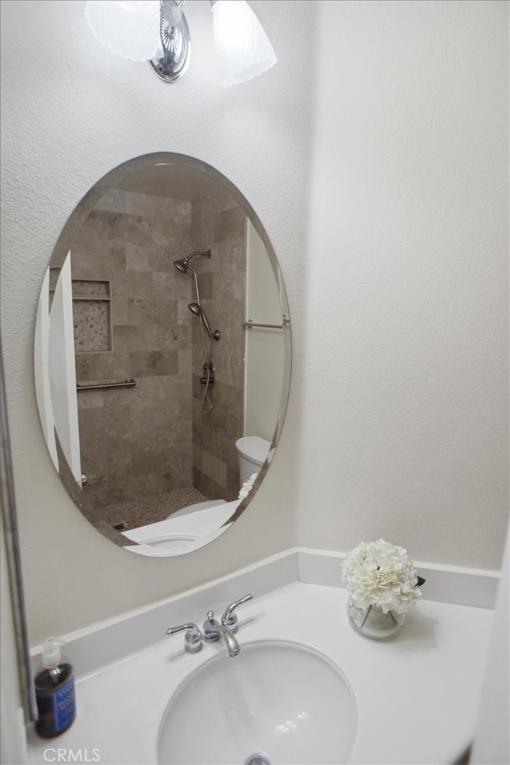 27660 Cordovan Property Photo 7