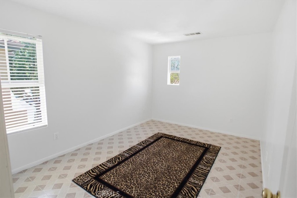 27660 Cordovan Property Photo 23