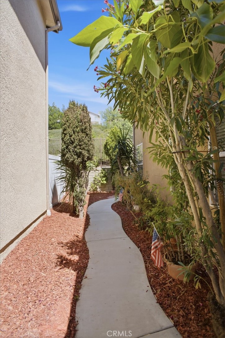 27660 Cordovan Property Photo 27
