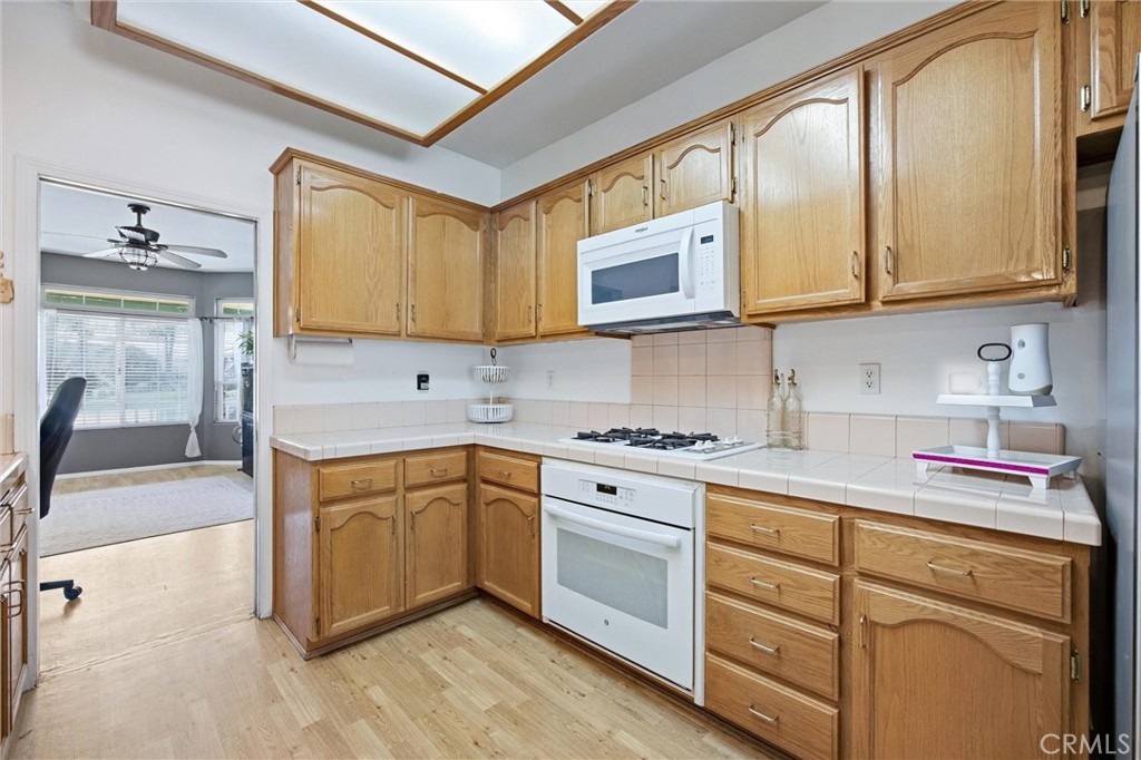 4906 Native Dancer Property Photo 28