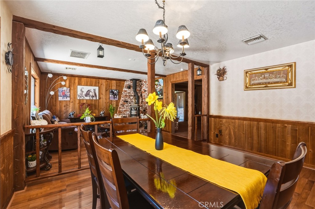 1661 Twin Butte Property Photo 17