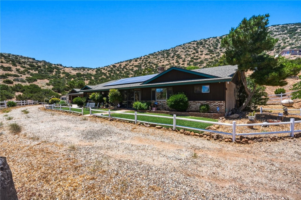 1661 Twin Butte Property Photo 62