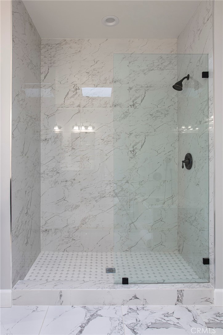 3236 Royal Oaks Drive 6 Property Photo 11