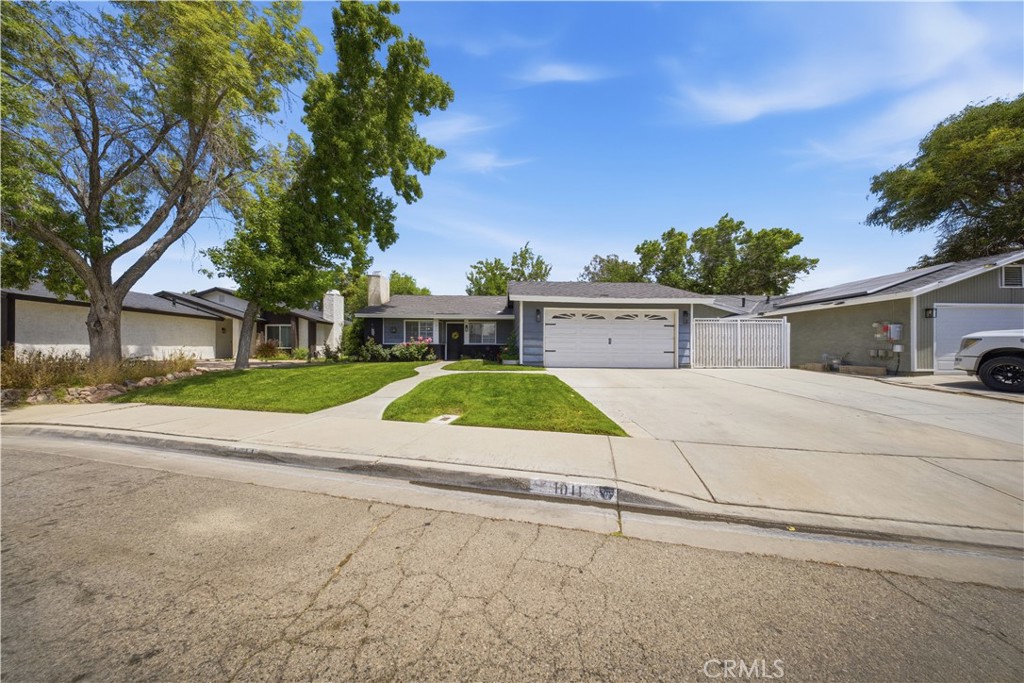 1011 Lightcap Property Photo 1